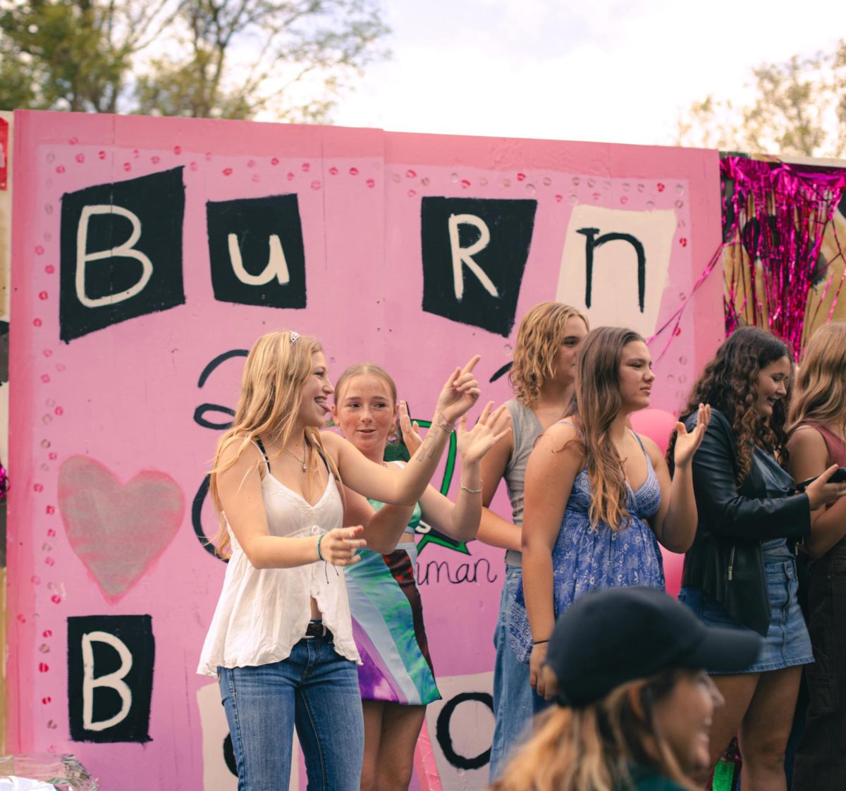 The freshmen's 2000s themed Float was themed after the Mean Girls movie